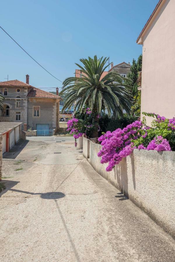 Nikky'S Blue Dream Apartment Mali Lošinj Exterior foto